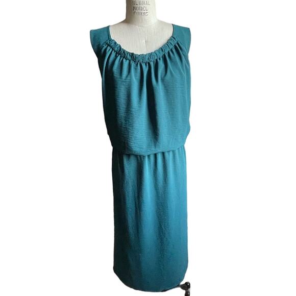 NWT Universal Standard Isola Crinkle Crepe Dress Sea Moss Green Size XL/ 26-28 - Picture 7 of 9
